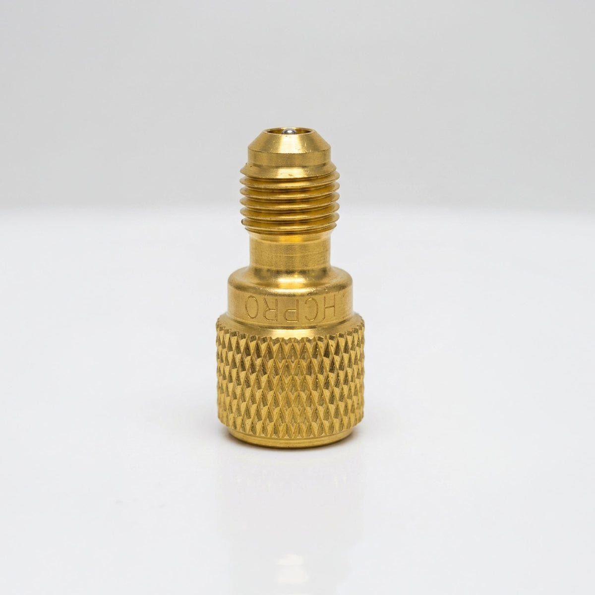 HCAD140 Adapter 5/16" SAE Hose x 1/4" SAE Port – Brass Fitting